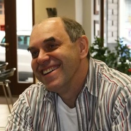 Mluvené slovo Eduard Fiker: Žlutý kámen