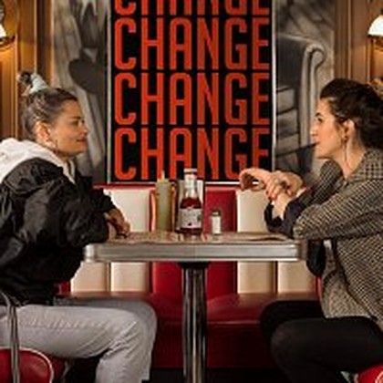 Hudba Change (feat. Erika Stárková)