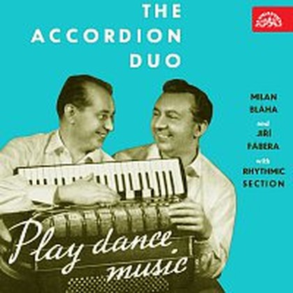 Hudba Akordeon duo hraje taneční muziku
