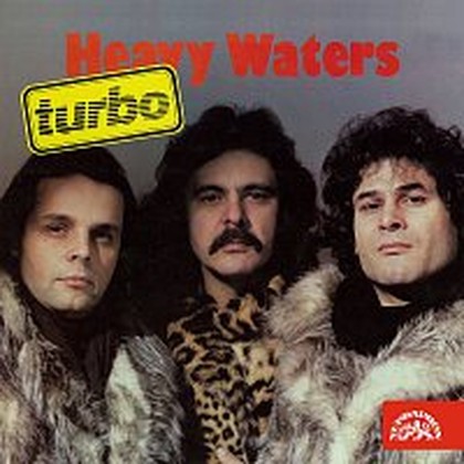 Hudba Heavy Waters